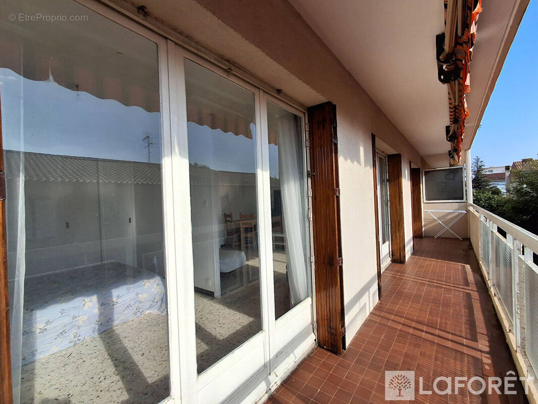 Appartement à HYERES