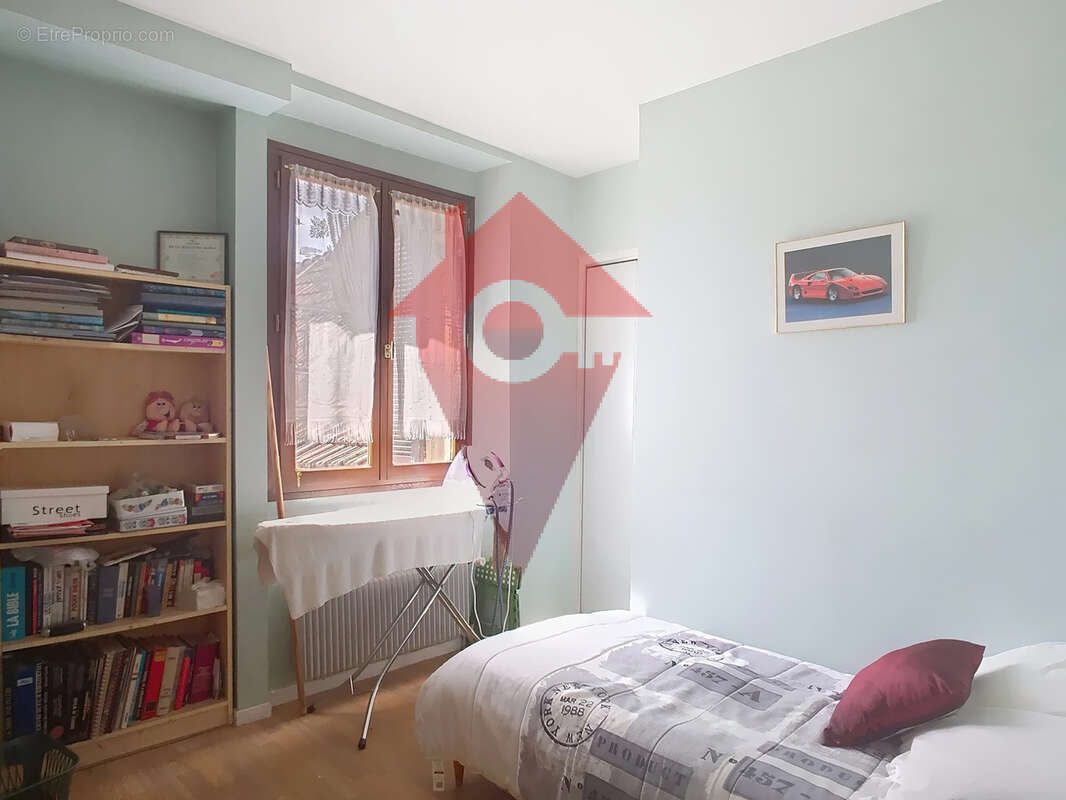 A Vendre Maison 3 chambres - 10mn à pied des écoles élémentaires - Collège et lycée proche - secteur calme - photo 22