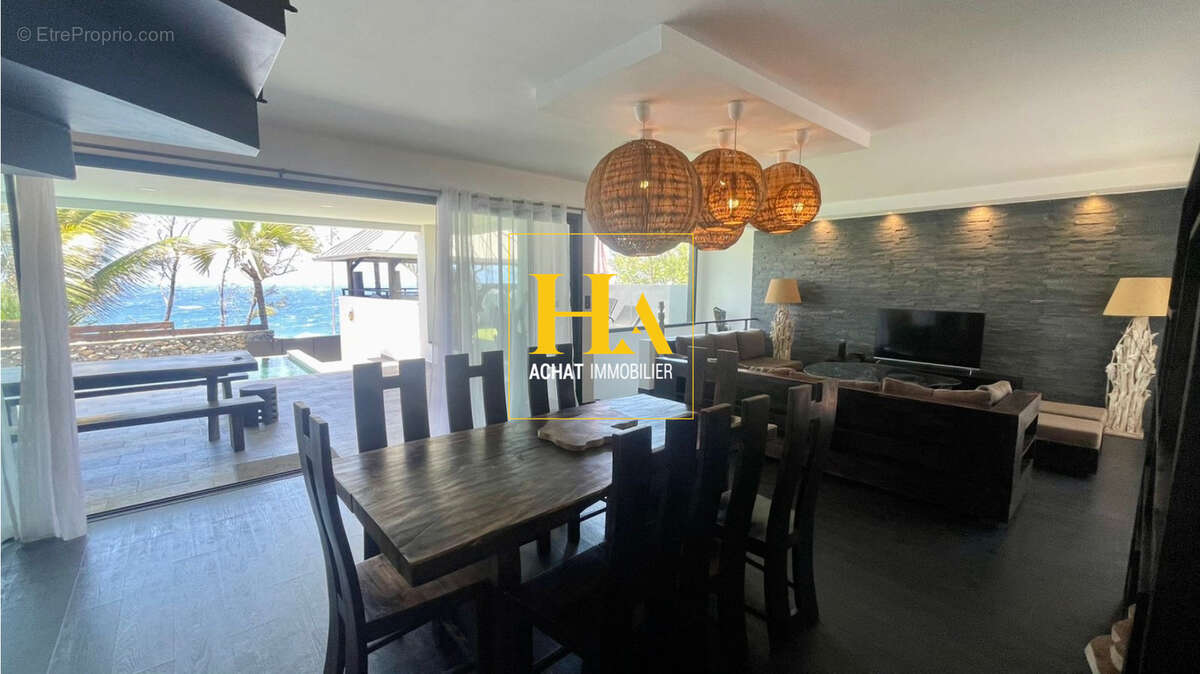 Maison à SAINT-PIERRE