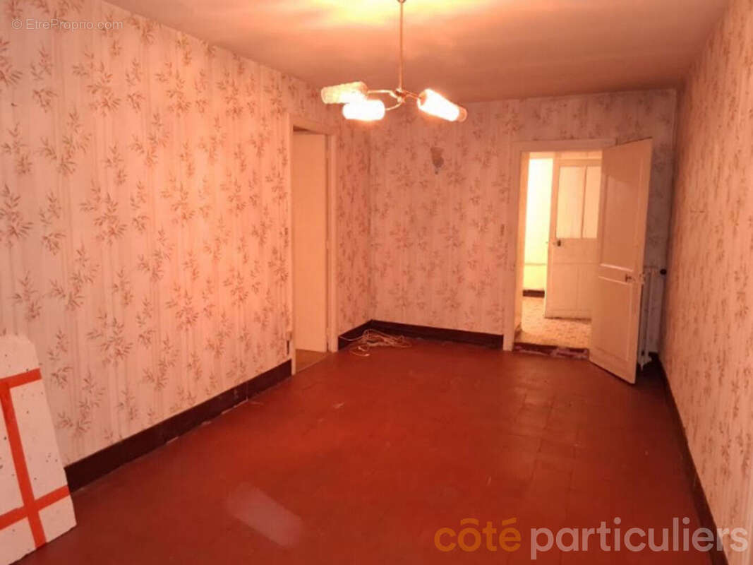 Maison à CHATEAUNEUF-SUR-CHER