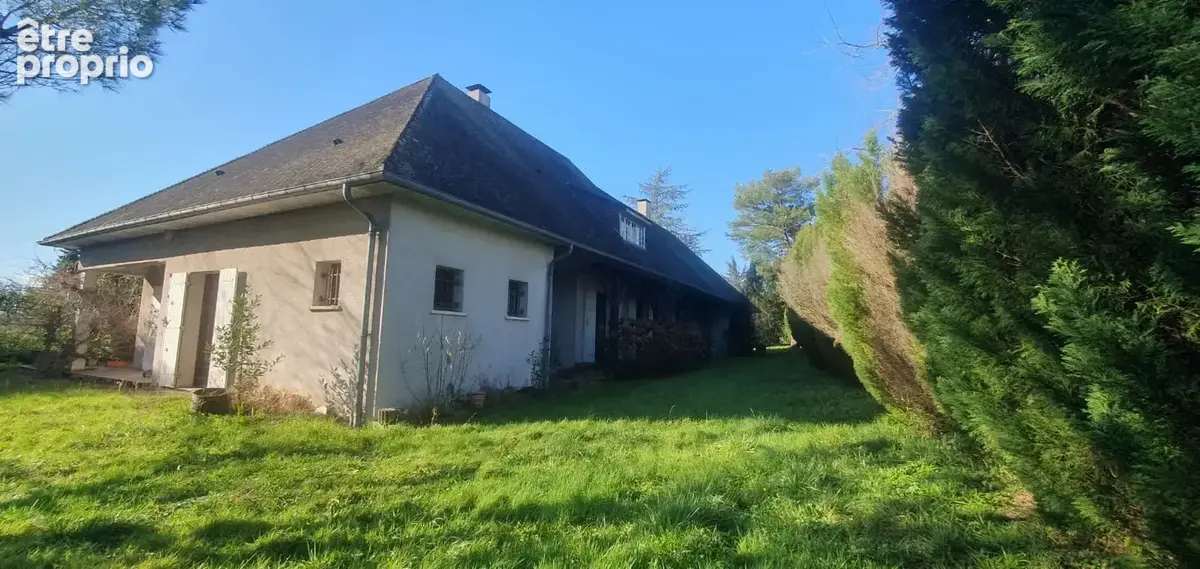 SAINT EULALIE - Belle Maison de 350m2 sur 3000m2 de terrain - photo 3