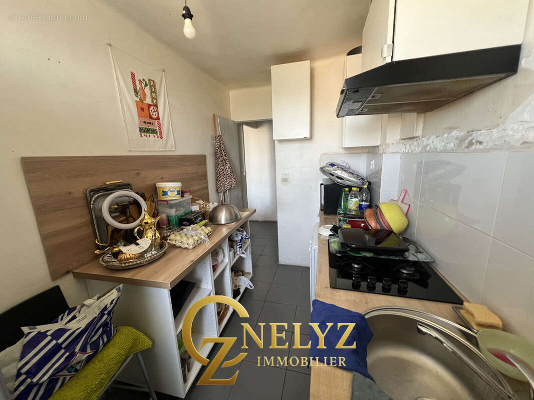 Appartement à MARSEILLE-15E