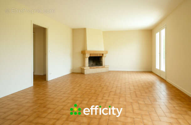 Maison à SAINTE-CONSORCE