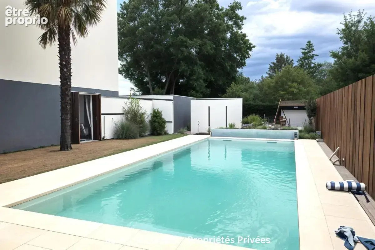 Maison à SAINT-JULIEN-DE-CONCELLES