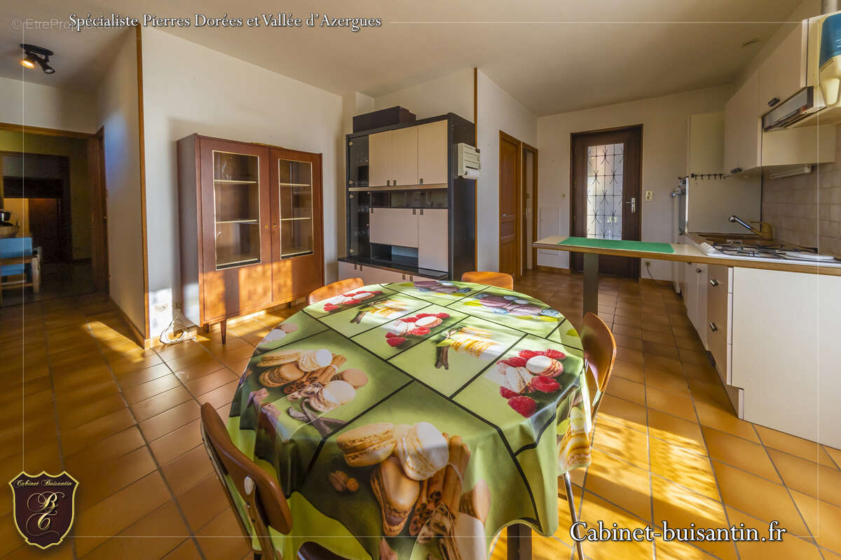 Maison à LE BOIS-D'OINGT