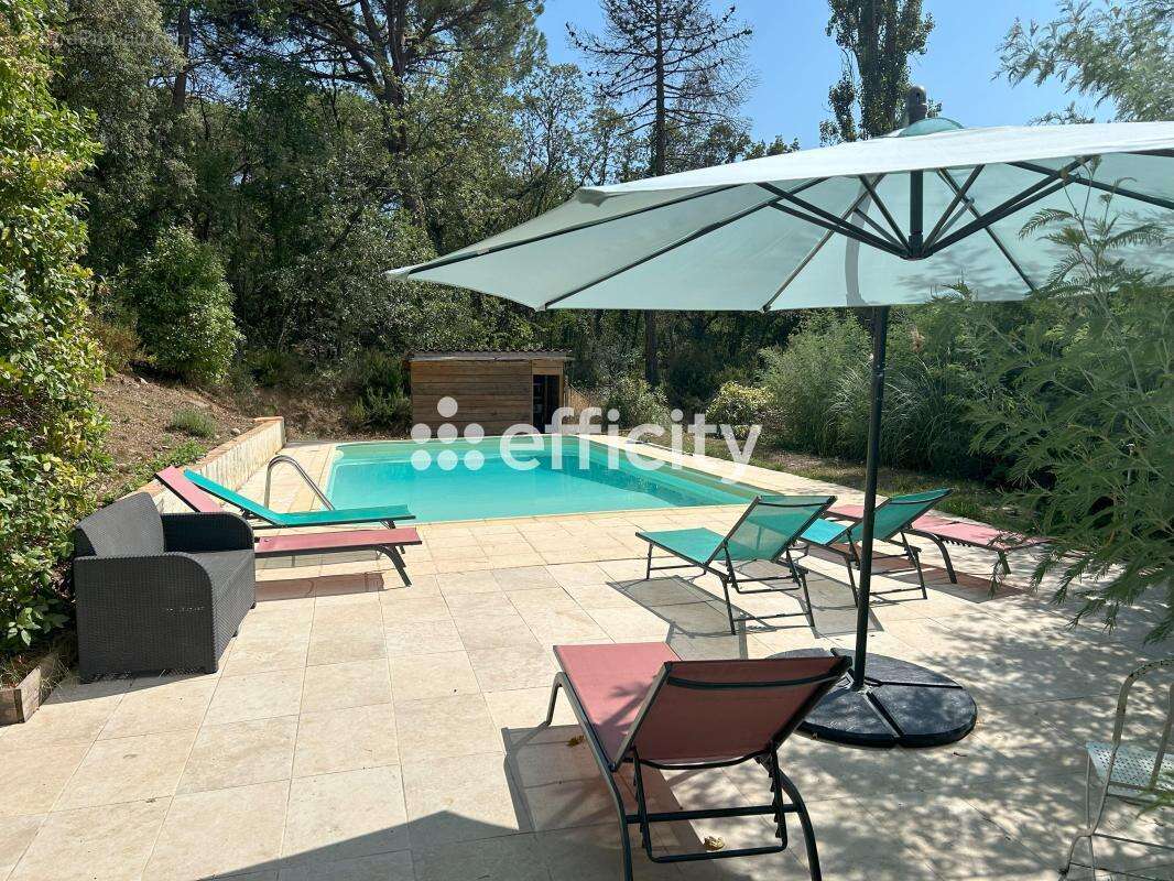 Maison à LA GARDE-FREINET