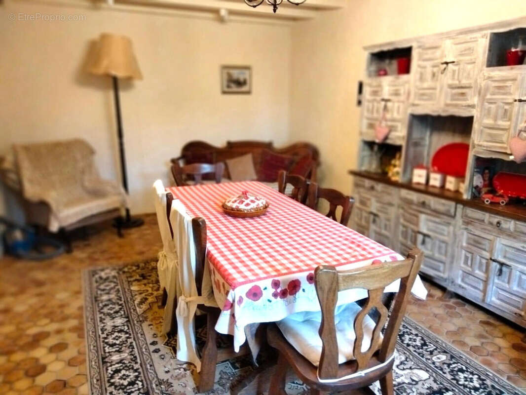 DINING ROOM - Maison à SALLES-DE-VILLEFAGNAN