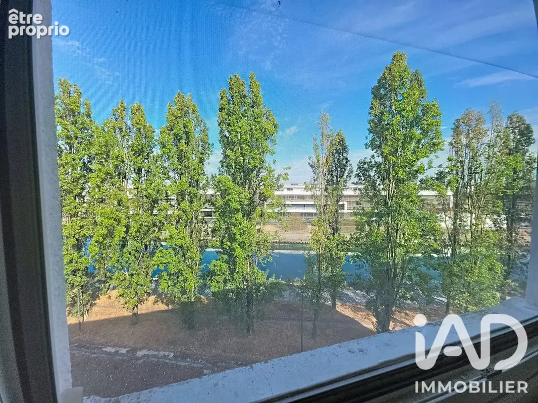 Photo 1 - Appartement à LES PAVILLONS-SOUS-BOIS