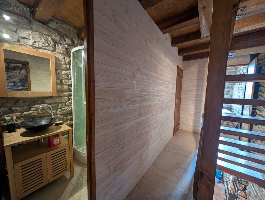 Maison à MONTBRUN-DES-CORBIERES