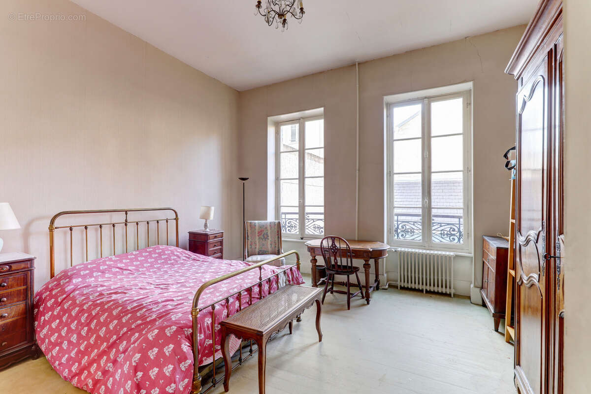 Maison à VICHY