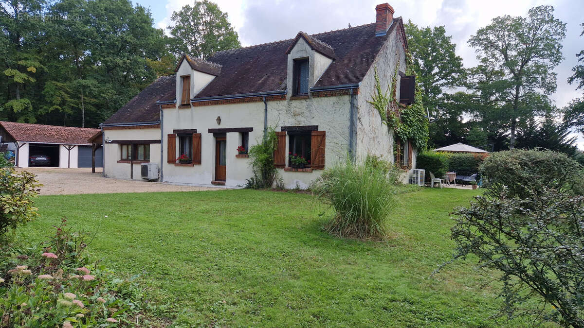 Maison à HUISSEAU-SUR-MAUVES