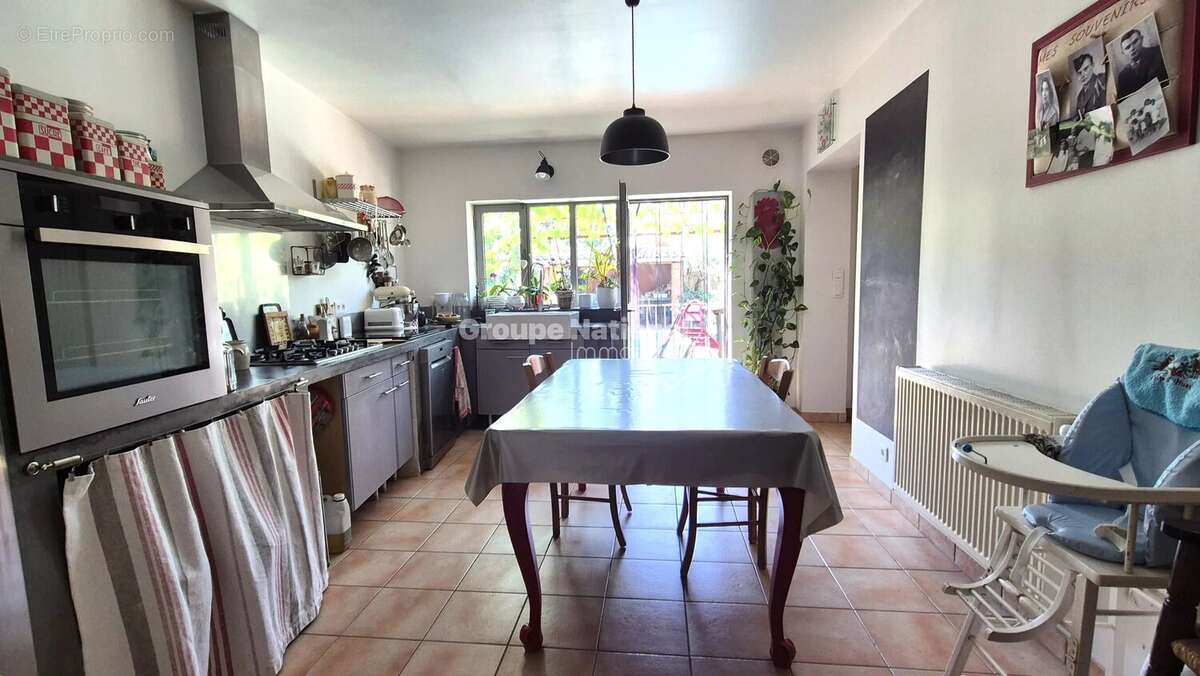 Maison à SORGUES
