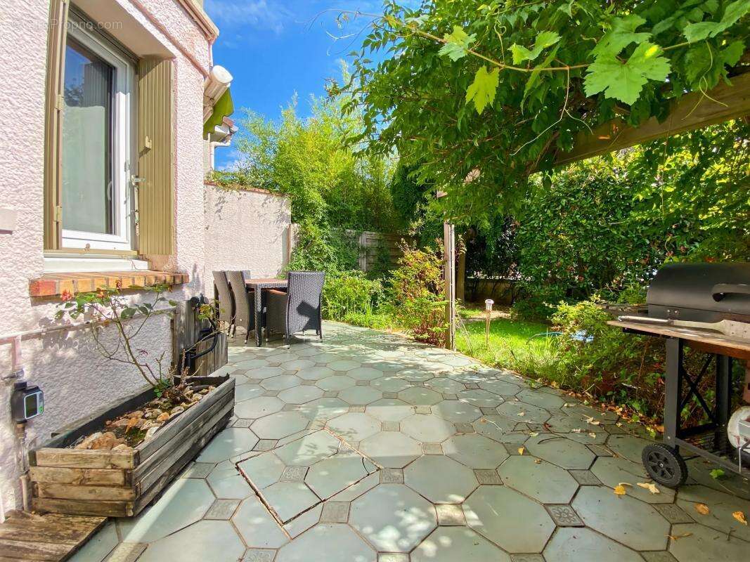 Maison à NOISY-LE-ROI