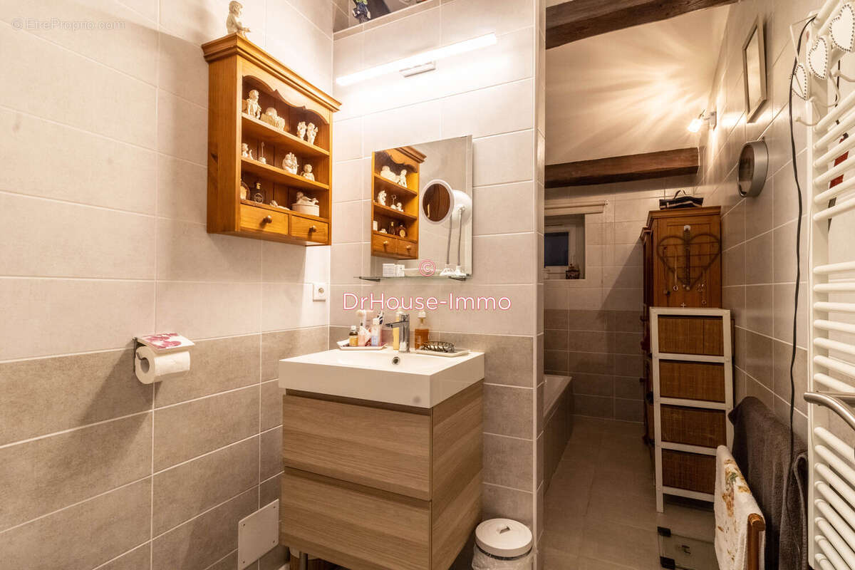 Maison 132 m² à Saint-Denis  - photo 15