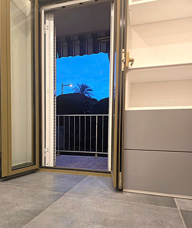 Appartement à ROQUEBRUNE-CAP-MARTIN