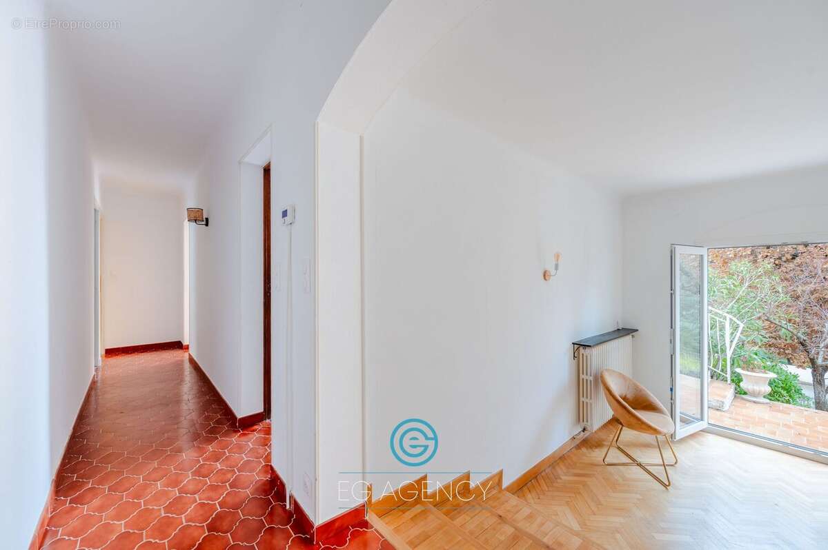 Maison à BOUC-BEL-AIR