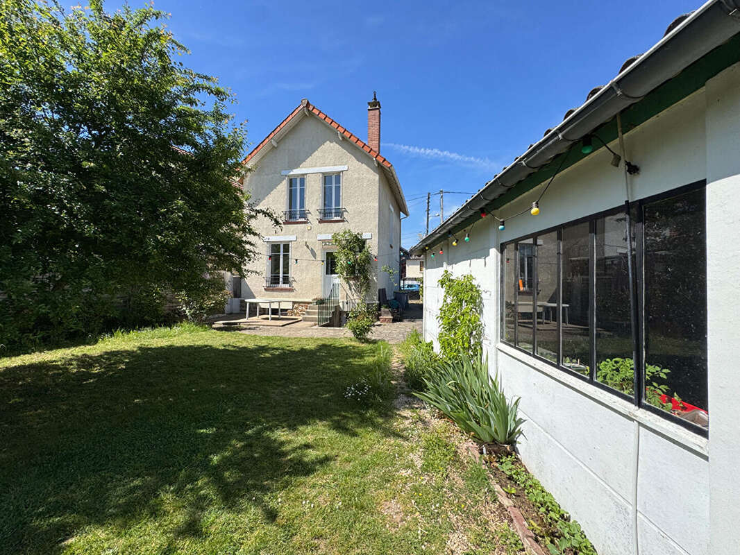 Maison à MONTGERON