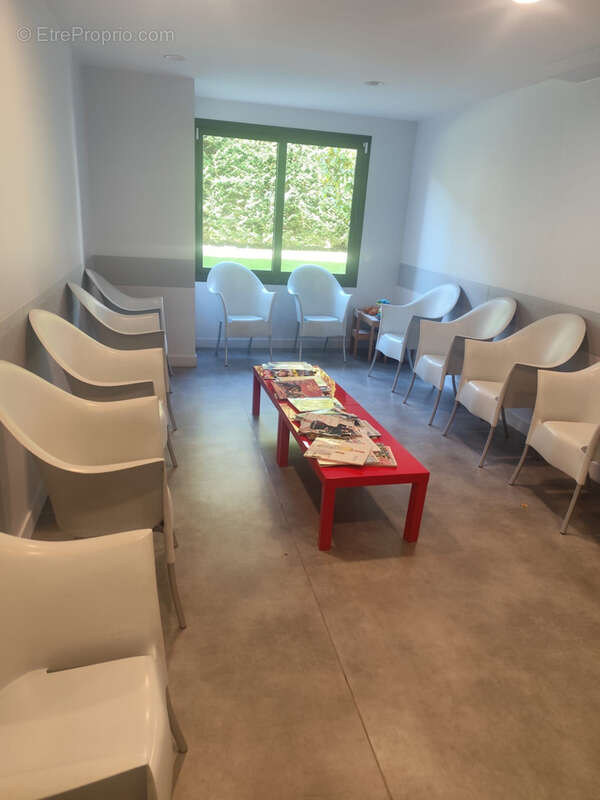 Commerce à SAINT-MAUR-DES-FOSSES