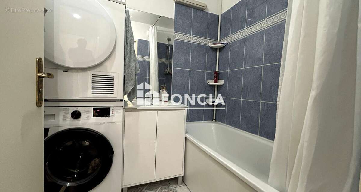 Appartement à CORBEIL-ESSONNES