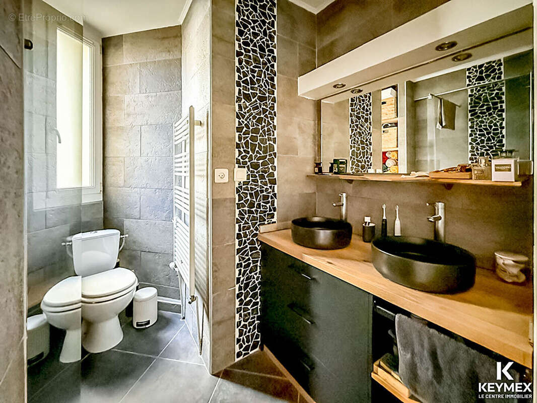 Appartement à ASNIERES-SUR-SEINE