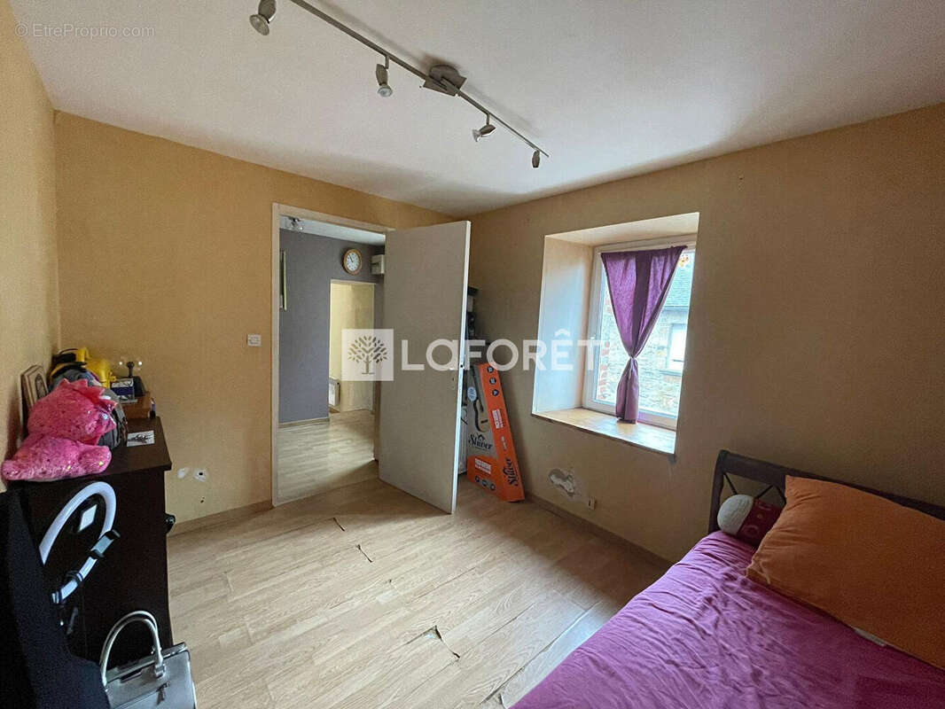 Maison à LEZARDRIEUX