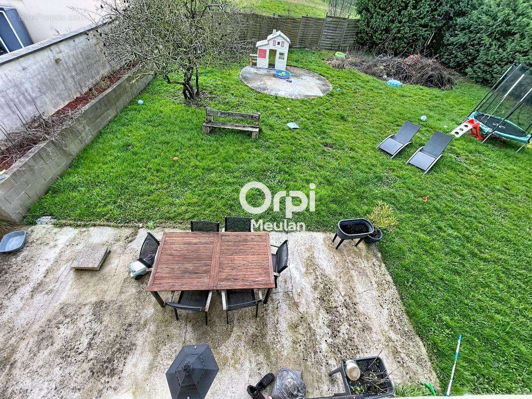 Maison à LES MUREAUX