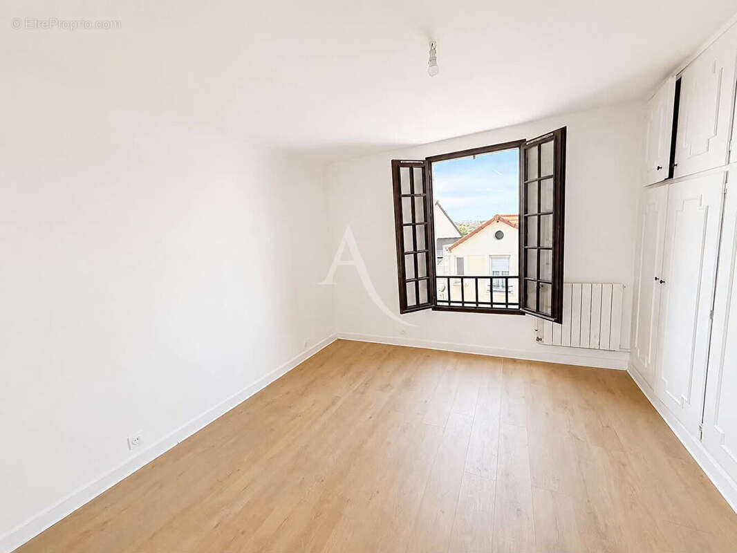 Maison à NEUILLY-PLAISANCE