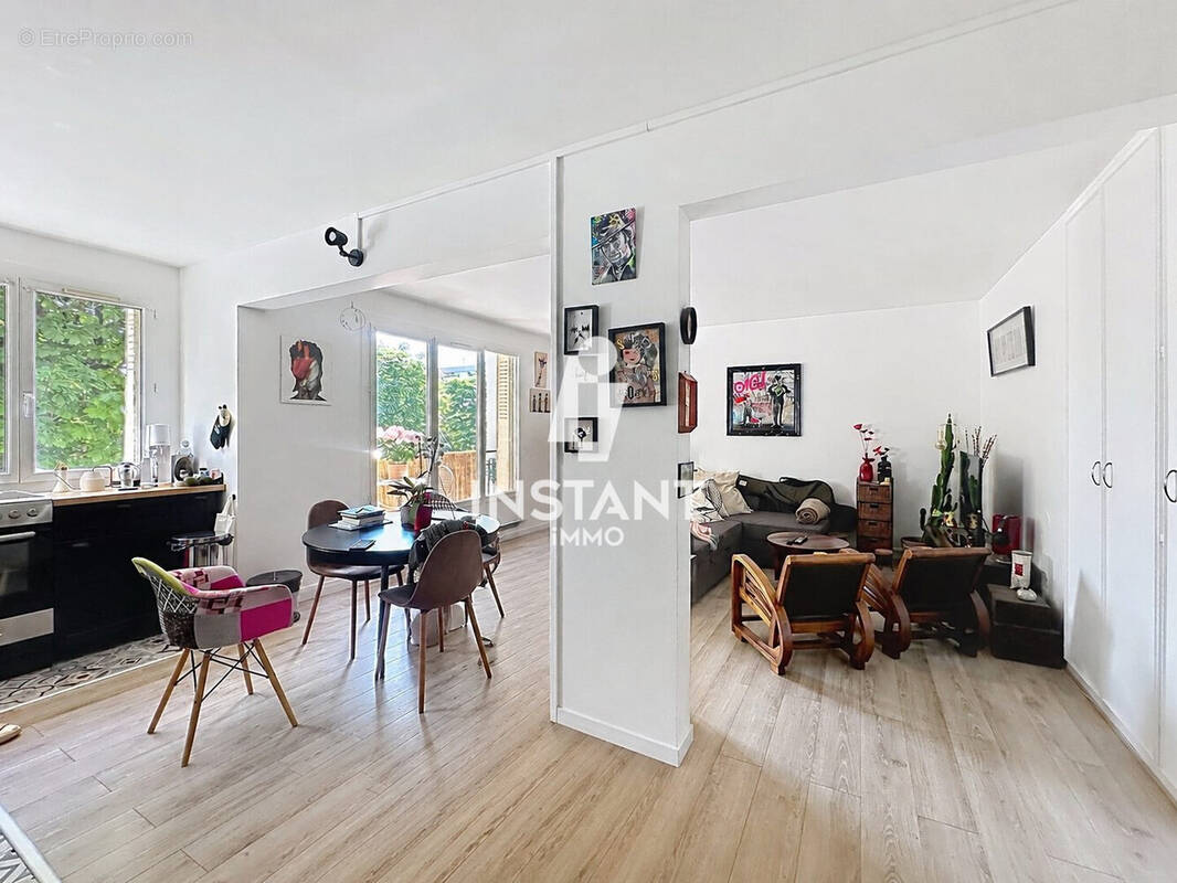 Appartement à SAINT-MAUR-DES-FOSSES