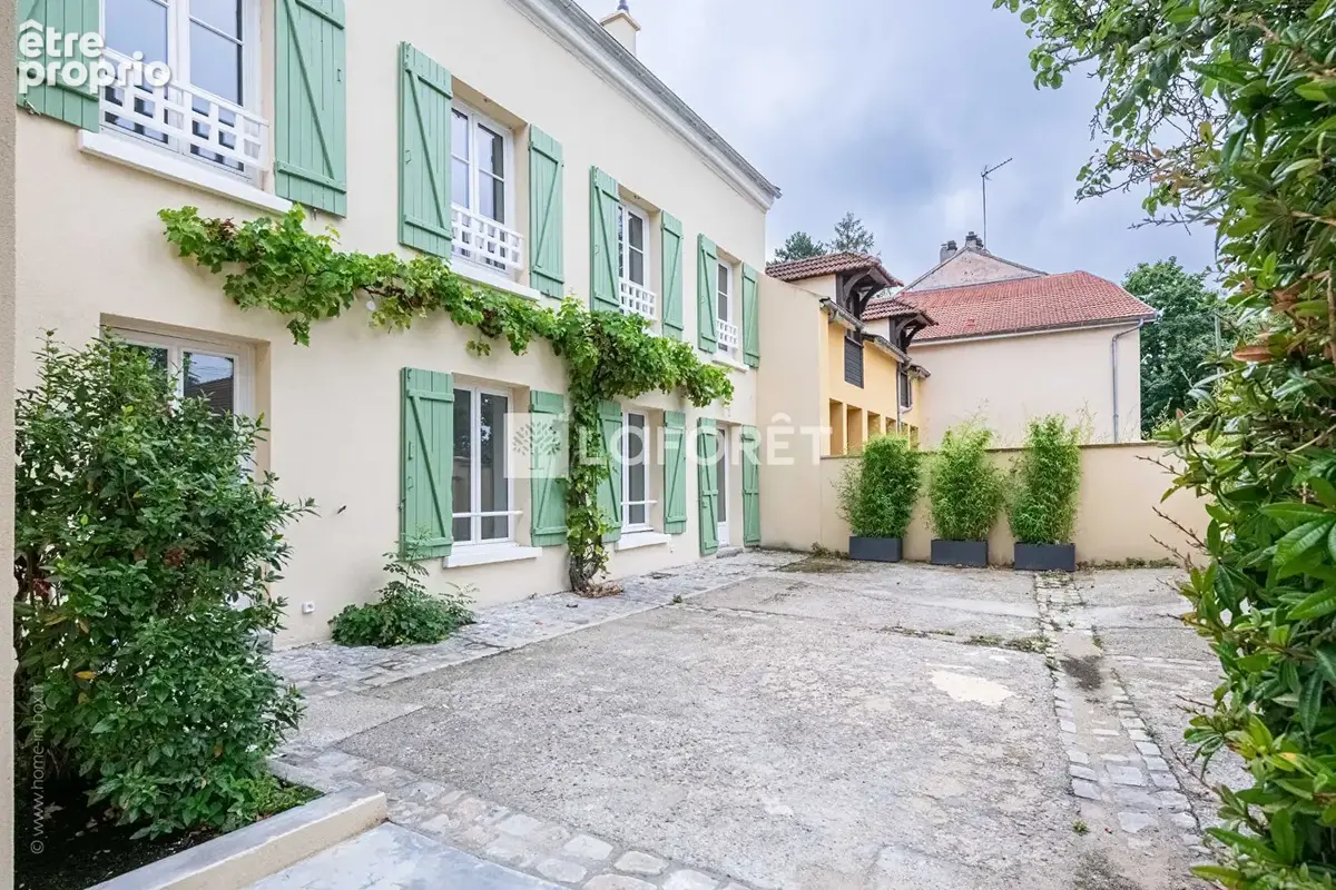 Maison familiale 7 pièces 210 m² avec 100 m² de dépendances - photo 3
