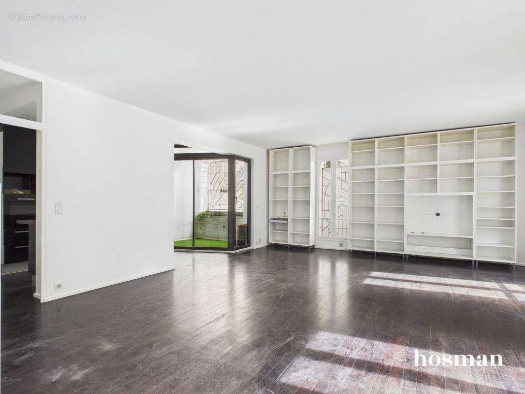 Appartement à PARIS-11E