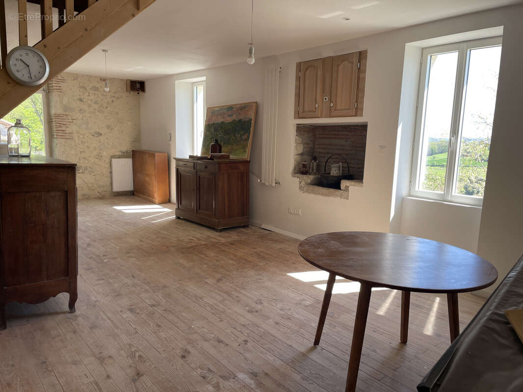 Propriété de charme à flanc de colline avec logements indépendants et vues imprenables - photo 4
