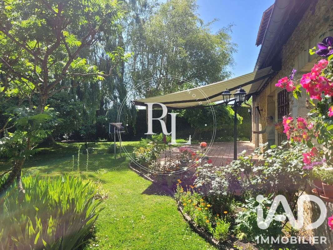 Maison 150 m² à Varaville  - photo 3