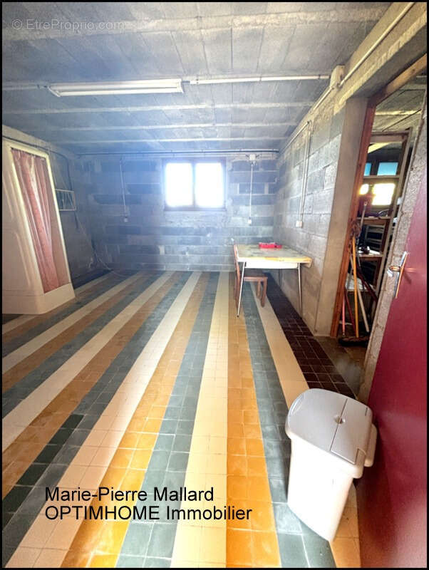 Maison familiale de 6 pièces THAURON (23) - photo 57