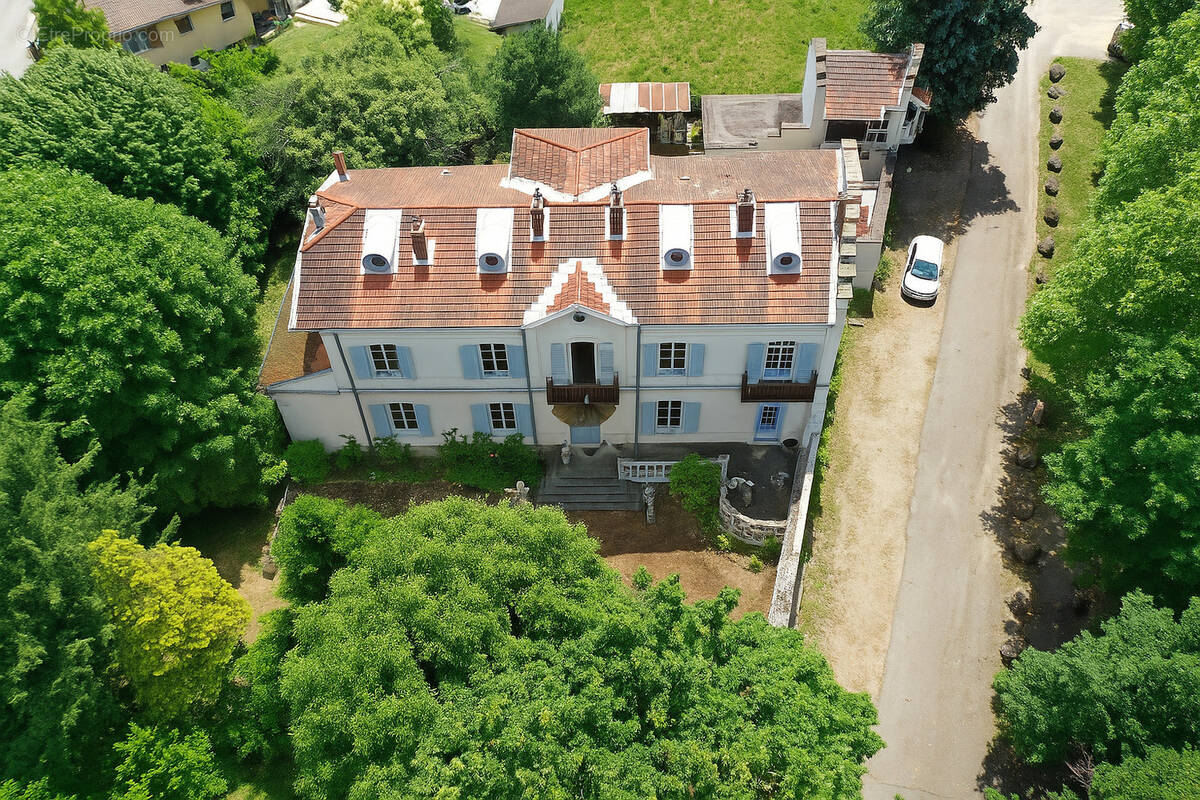 Maison à PUSIGNAN