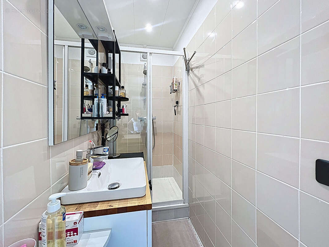 Appartement à SURESNES