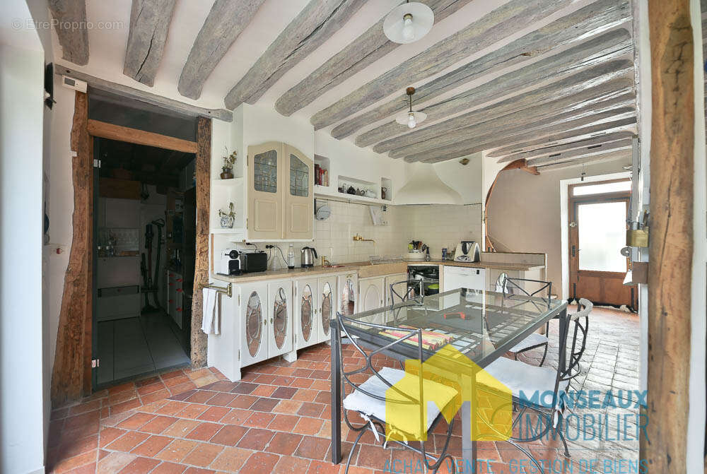 Maison à BALLAINVILLIERS