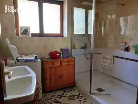 Jolie Maison partiellement meublé, 128m2hab; Grange att.50m2~; Garage; Beau Jardin - photo 10