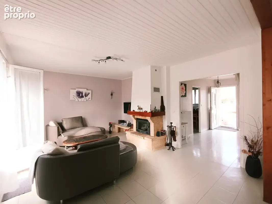 Maison habitable de plain-pied avec potentiel d'aménagement - photo 2