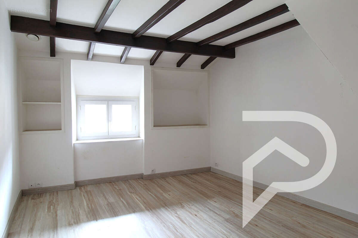 Maison à SAINT-MARTIN-LONGUEAU