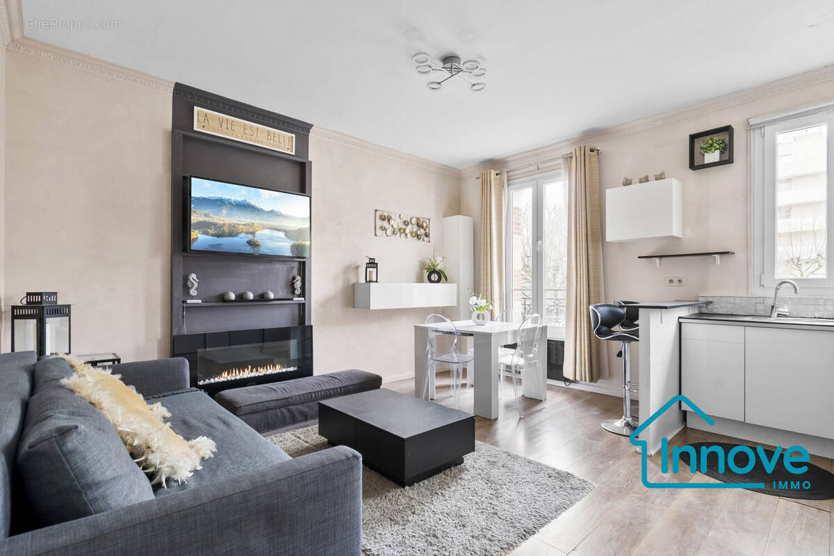 Appartement à NEUILLY-SUR-SEINE