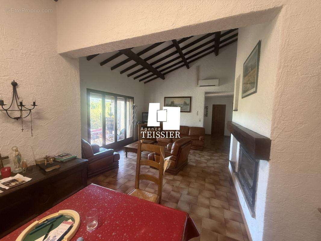 Sud Ardèche : 07260 Rosieres, Villa avec piscine sur 6800 m² - photo 29