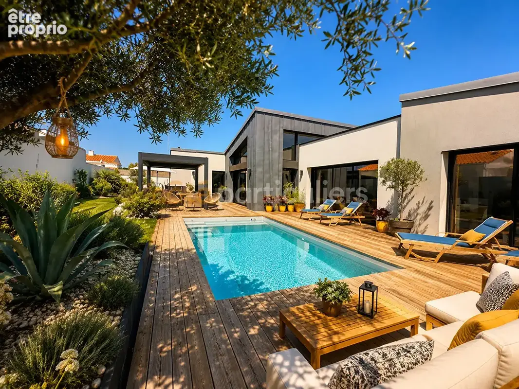 Le fenouiller -- maison de ville -- 6 pièces 170 m2 utiles-- maison familiale -- proche commodités  -- piscines -- proche plage - photo 2