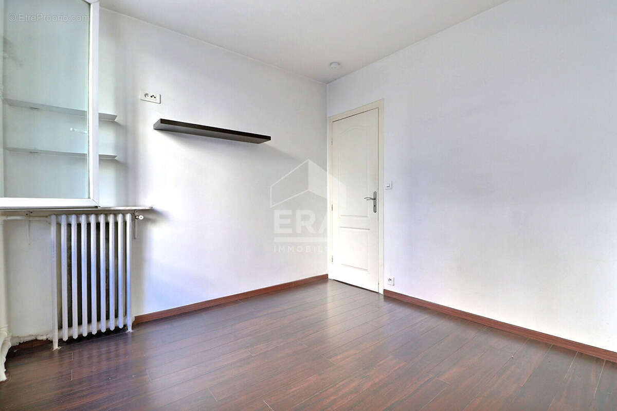Appartement à AUBERVILLIERS