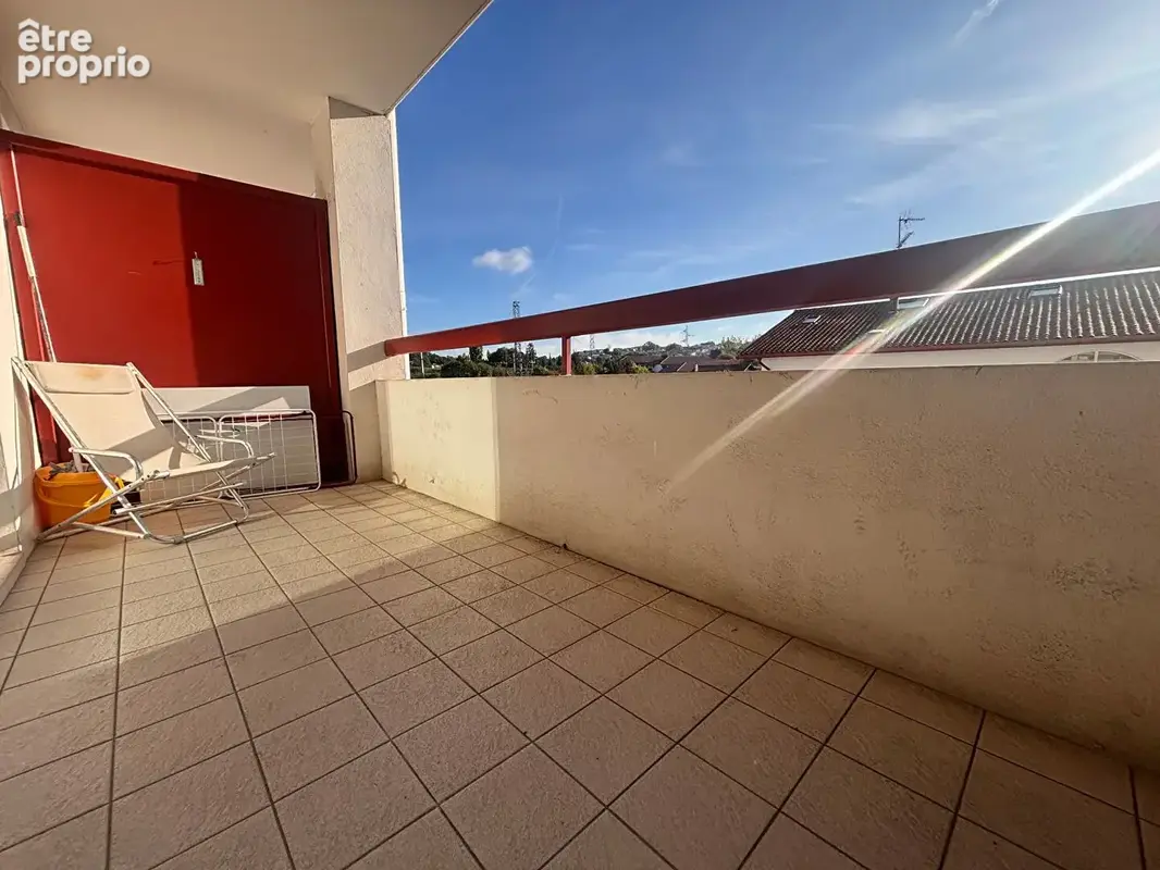 T2 équipé avec terrasse et superbe vue dégagée - photo 22