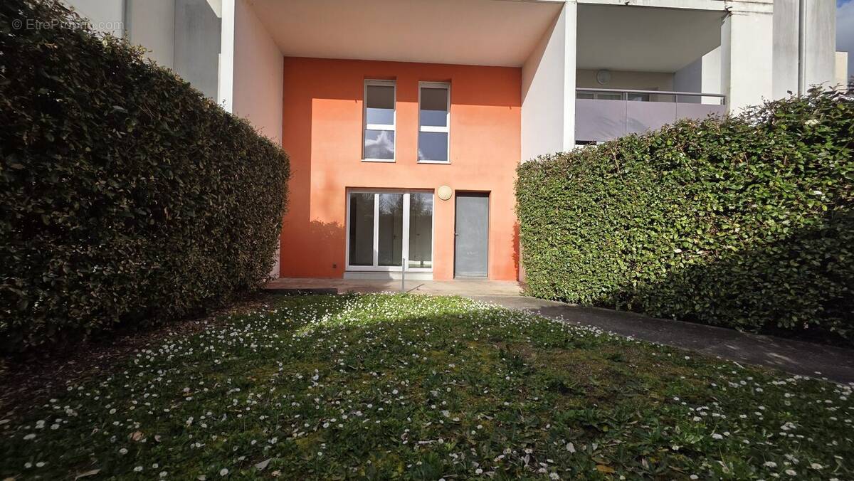 Appartement à VILLENAVE-D'ORNON