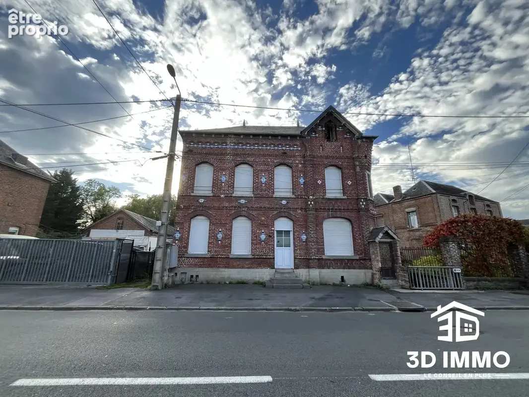 Appartement 185 m² à vendre à Avesnes-Sur-Helpe (59440) - photo 1