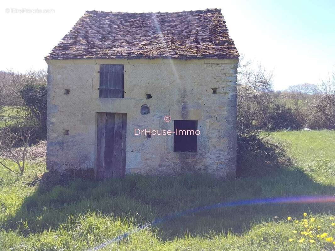 Maison à SAINT-BENIN-DES-BOIS