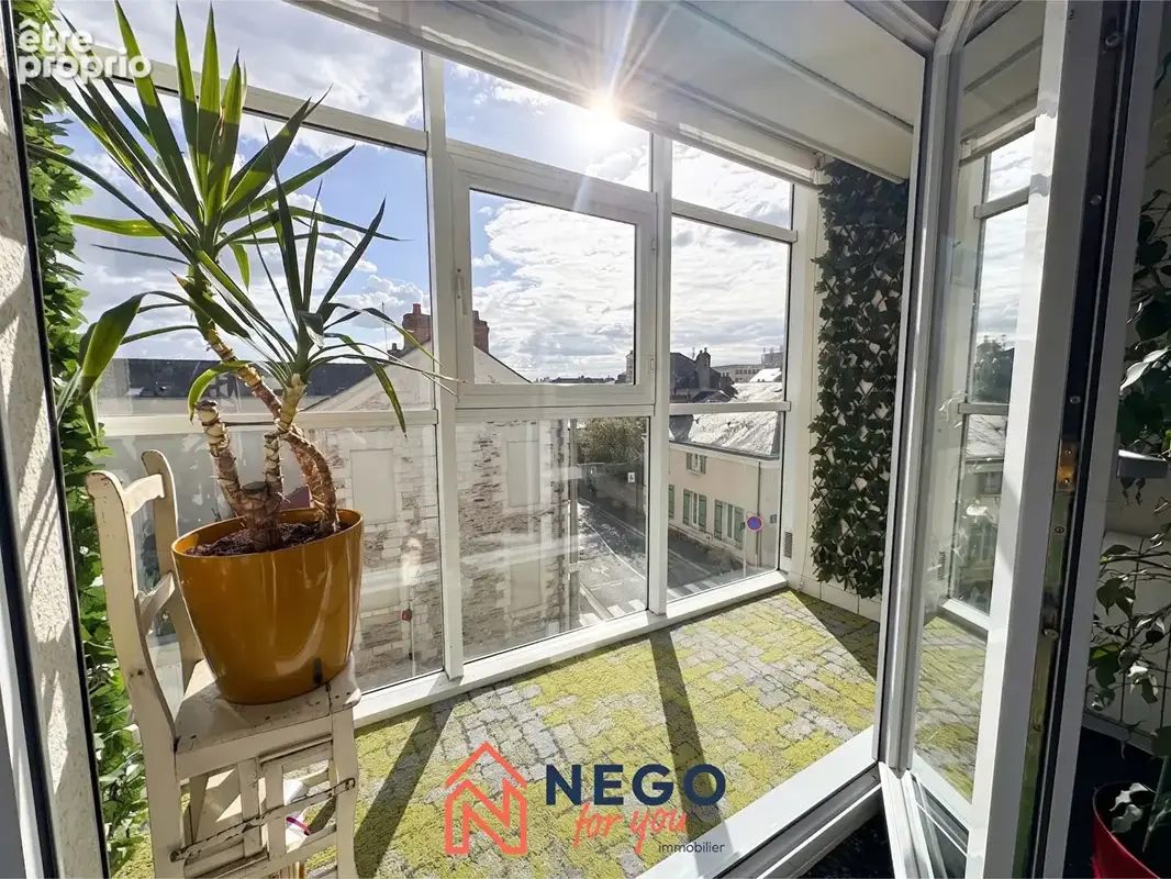 Appartement T3/T4 lumineux avec 2 loggias - Quartier La Madeleine ? Angers - photo 5