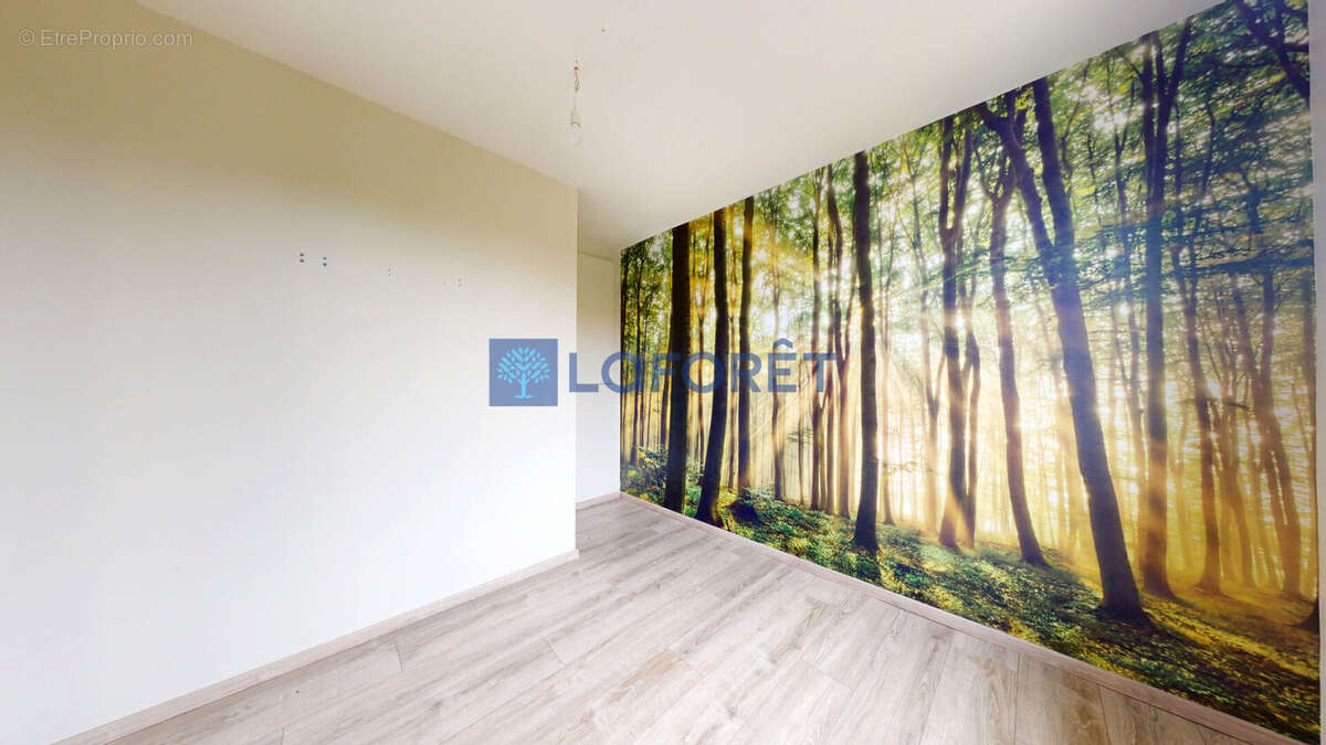 Maison à PARAY-VIEILLE-POSTE