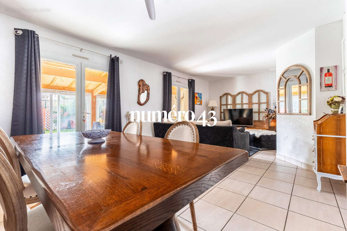 Maison à LE BOUSCAT